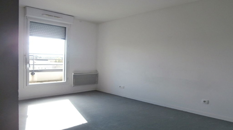 Ma-Cabane - Location Appartement COMPIEGNE, 88 m²