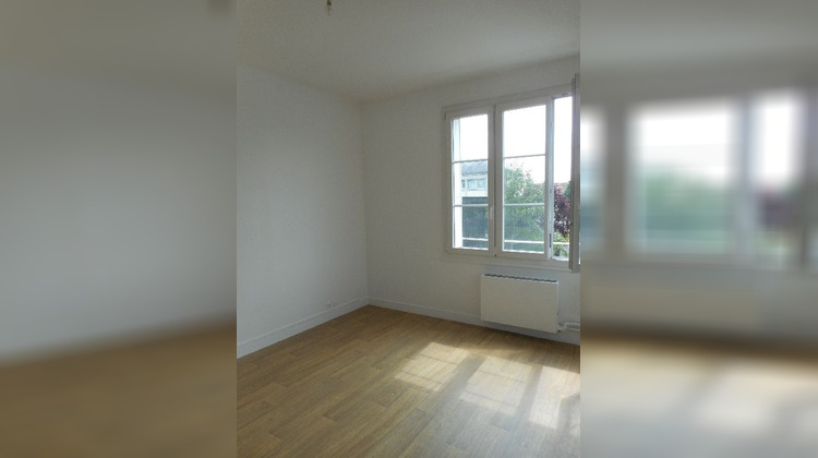 Ma-Cabane - Location Appartement COMPIEGNE, 20 m²
