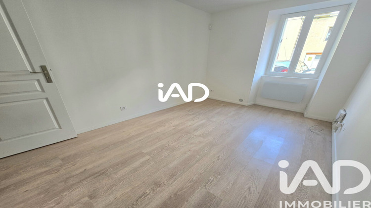 Ma-Cabane - Location Appartement Condé-Sainte-Libiaire, 40 m²