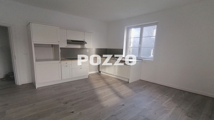 Ma-Cabane - Location Appartement CONDE-SUR-VIRE, 46 m²