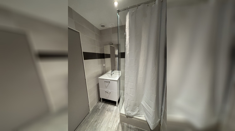 Ma-Cabane - Location Appartement Condrieu, 34 m²