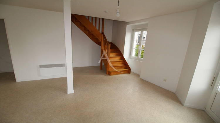Ma-Cabane - Location Appartement CONTIGNE, 58 m²