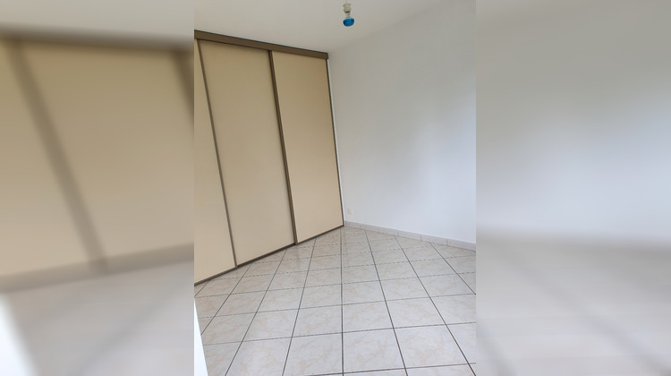 Ma-Cabane - Location Appartement CORBAS, 27 m²