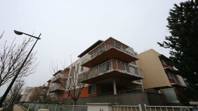 Ma-Cabane - Location Appartement Corbeil-Essonnes, 76 m²