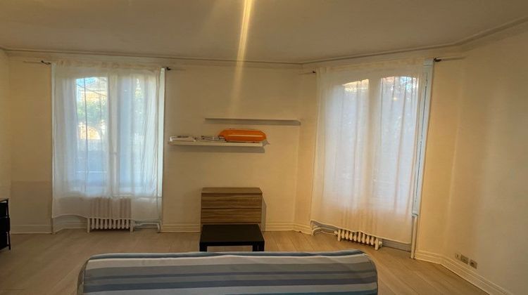 Ma-Cabane - Location Appartement CORBEIL ESSONNES, 25 m²