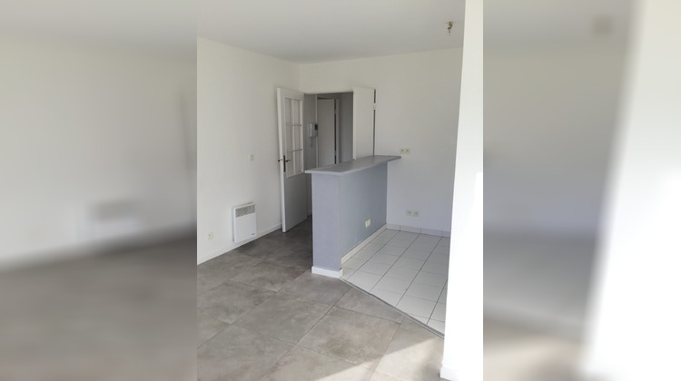 Ma-Cabane - Location Appartement Corbeil-Essonnes, 40 m²