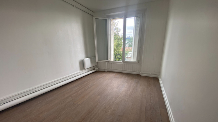 Ma-Cabane - Location Appartement CORBEIL-ESSONNES, 47 m²