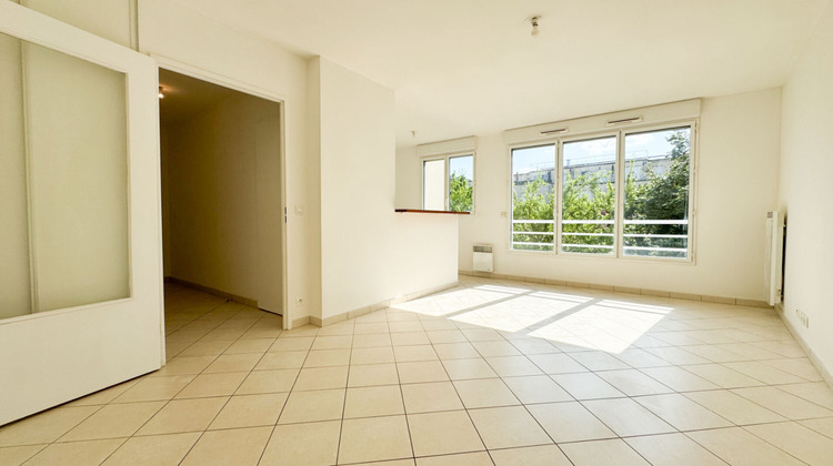 Ma-Cabane - Location Appartement CORBEIL-ESSONNES, 32 m²