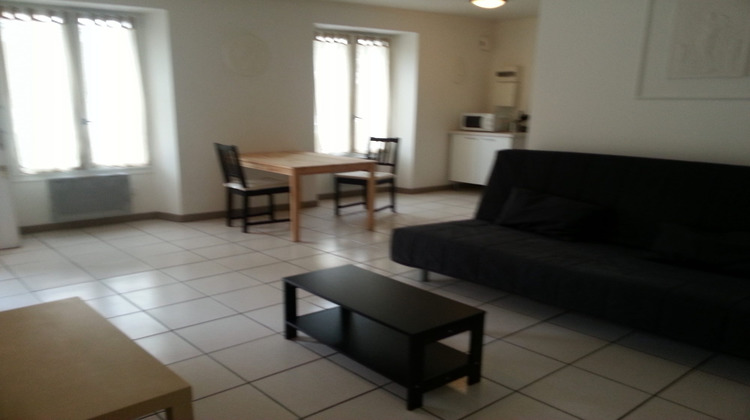 Ma-Cabane - Location Appartement Corbeil-Essonnes, 30 m²