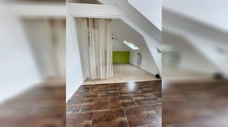 Ma-Cabane - Location Appartement Corbeil-Essonnes, 18 m²