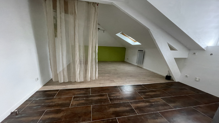 Ma-Cabane - Location Appartement Corbeil-Essonnes, 18 m²