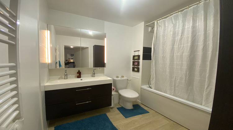 Ma-Cabane - Location Appartement CORBEIL-ESSONNES, 83 m²