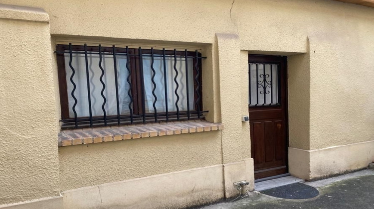 Ma-Cabane - Location Appartement CORBEIL ESSONNES, 15 m²