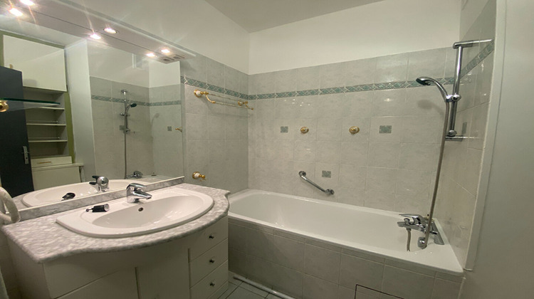 Ma-Cabane - Location Appartement CORBEIL-ESSONNES, 89 m²