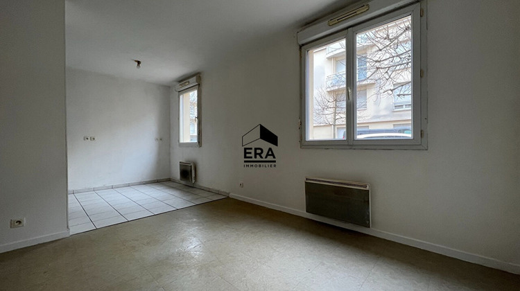 Ma-Cabane - Location Appartement CORBEIL-ESSONNES, 27 m²