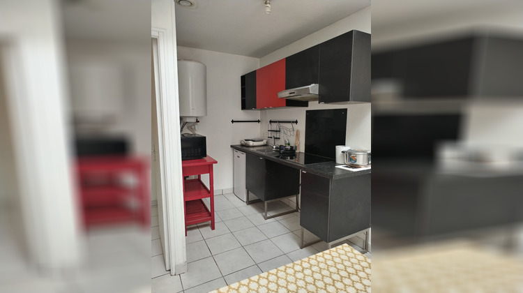 Ma-Cabane - Location Appartement CORBEIL-ESSONNES, 32 m²