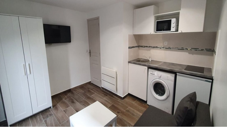 Ma-Cabane - Location Appartement CORBEIL ESSONNES, 20 m²