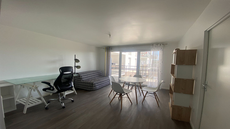 Ma-Cabane - Location Appartement CORBEIL-ESSONNES, 43 m²