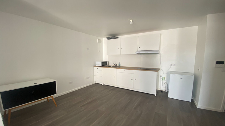 Ma-Cabane - Location Appartement CORBEIL-ESSONNES, 43 m²