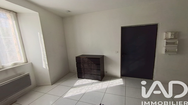 Ma-Cabane - Location Appartement Corbeil-Essonnes, 19 m²