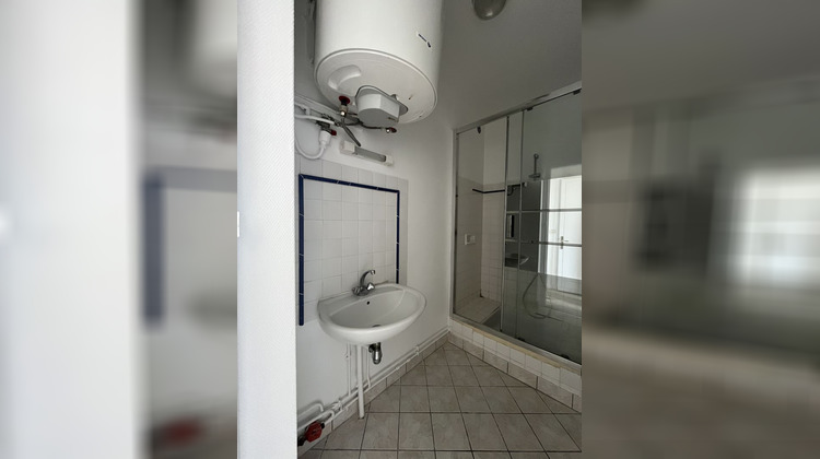 Ma-Cabane - Location Appartement CORBEIL-ESSONNES, 43 m²