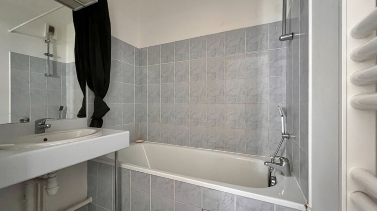 Ma-Cabane - Location Appartement CORBEIL-ESSONNES, 40 m²