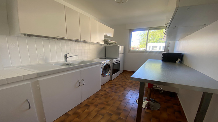 Ma-Cabane - Location Appartement CORBEIL-ESSONNES, 45 m²