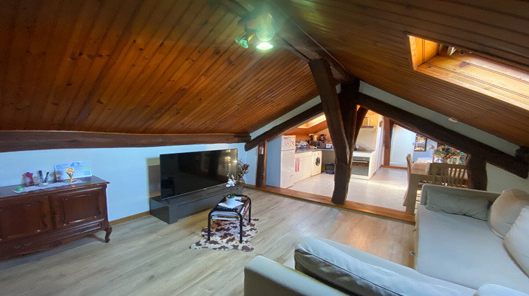 Ma-Cabane - Location Appartement CORBEIL-ESSONNES, 19 m²