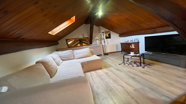 Ma-Cabane - Location Appartement CORBEIL-ESSONNES, 19 m²