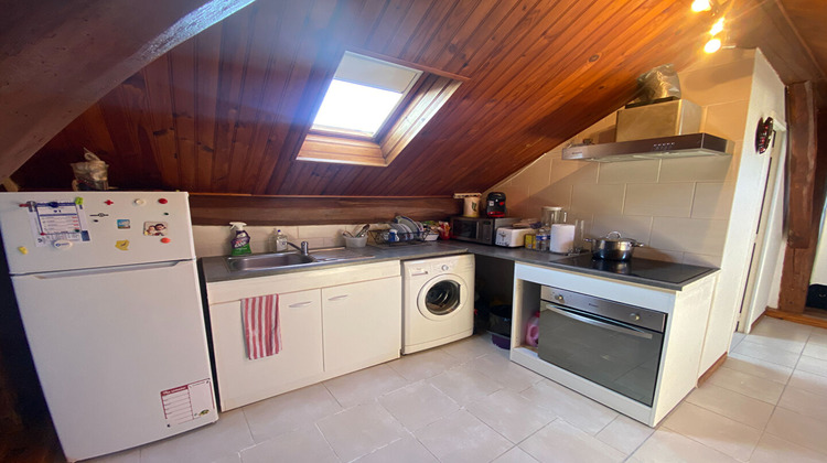 Ma-Cabane - Location Appartement CORBEIL-ESSONNES, 19 m²