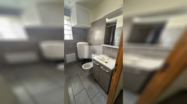 Ma-Cabane - Location Appartement Corbeilles, 20 m²