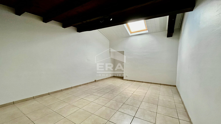 Ma-Cabane - Location Appartement CORDES-SUR-CIEL, 90 m²