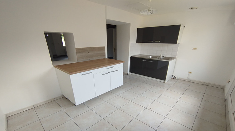 Ma-Cabane - Location Appartement CORMENON, 38 m²