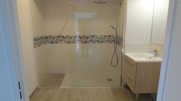 Ma-Cabane - Location Appartement CORMONTREUIL, 65 m²