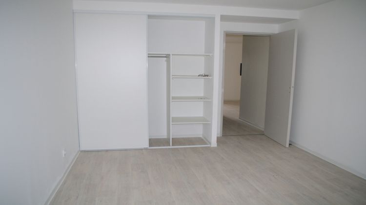 Ma-Cabane - Location Appartement Cornus, 46 m²