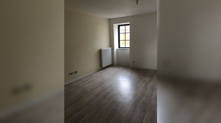 Ma-Cabane - Location Appartement Cornus, 46 m²