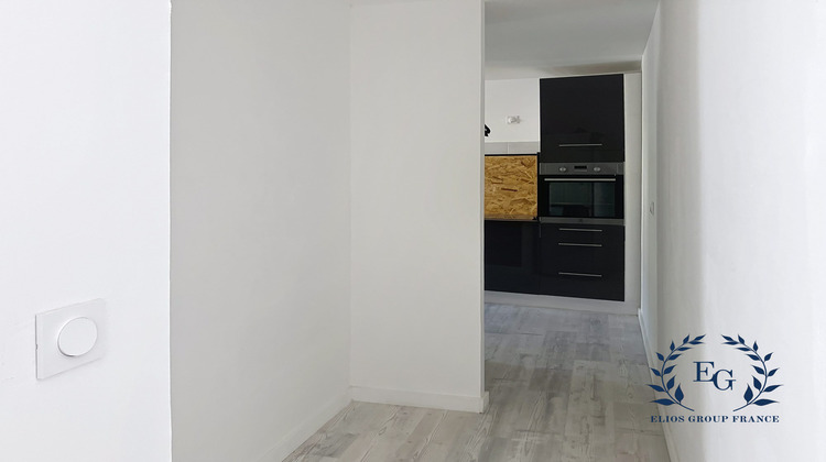 Ma-Cabane - Location Appartement Correns, 52 m²