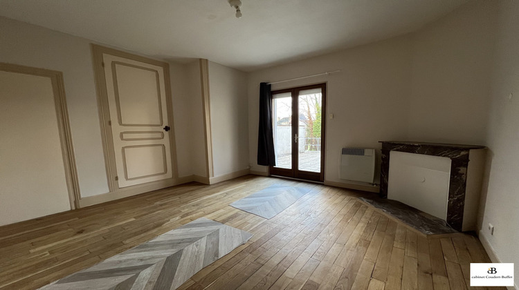 Ma-Cabane - Location Appartement Cosne-Cours-sur-Loire, 46 m²