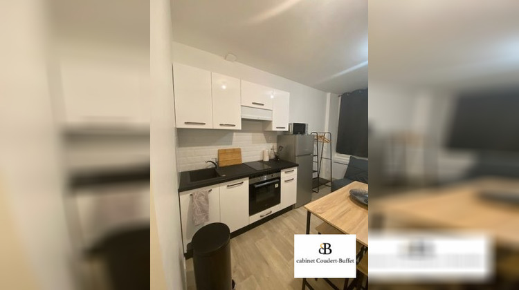 Ma-Cabane - Location Appartement Cosne-Cours-sur-Loire, 21 m²