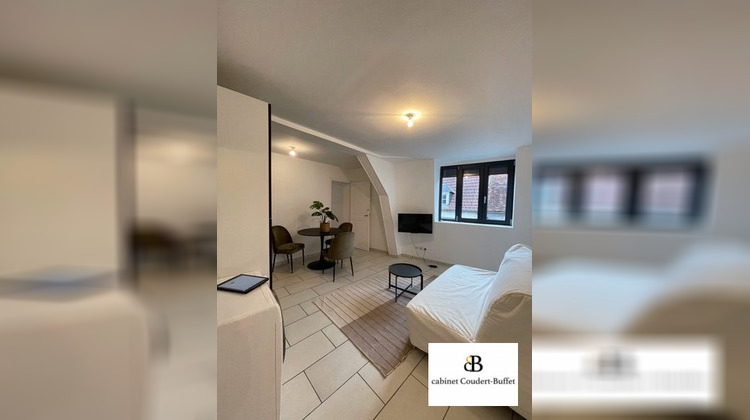 Ma-Cabane - Location Appartement Cosne-Cours-sur-Loire, 30 m²