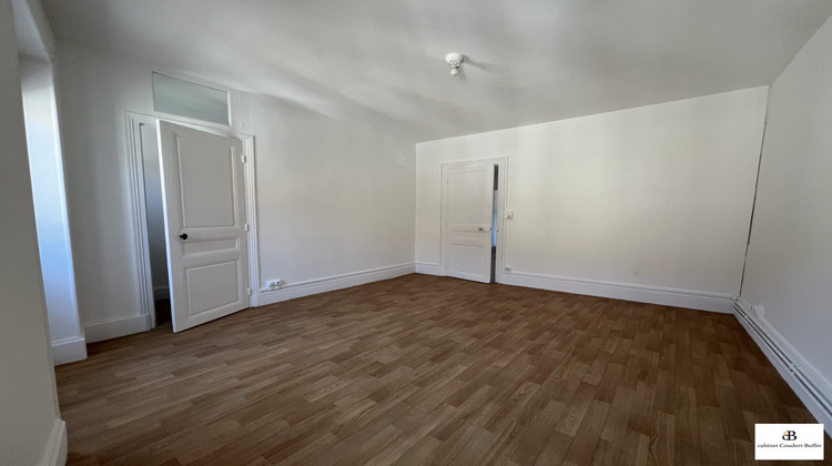 Ma-Cabane - Location Appartement Cosne-Cours-sur-Loire, 53 m²