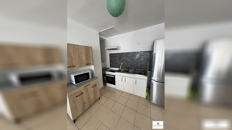 Ma-Cabane - Location Appartement Cosne-Cours-sur-Loire, 43 m²