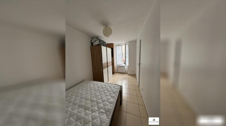 Ma-Cabane - Location Appartement Cosne-Cours-sur-Loire, 43 m²