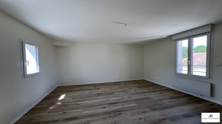 Ma-Cabane - Location Appartement Cosne-Cours-sur-Loire, 38 m²