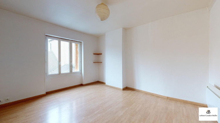 Ma-Cabane - Location Appartement Cosne-Cours-sur-Loire, 85 m²