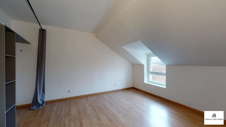 Ma-Cabane - Location Appartement Cosne-Cours-sur-Loire, 85 m²