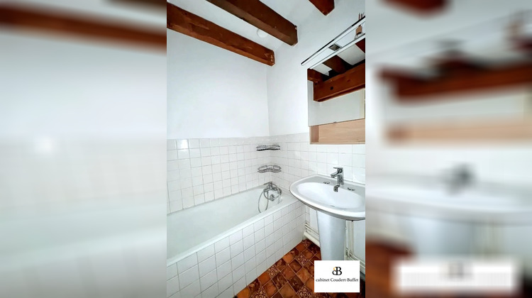 Ma-Cabane - Location Appartement Cosne-Cours-sur-Loire, 34 m²