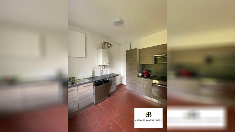 Ma-Cabane - Location Appartement Cosne-Cours-sur-Loire, 73 m²