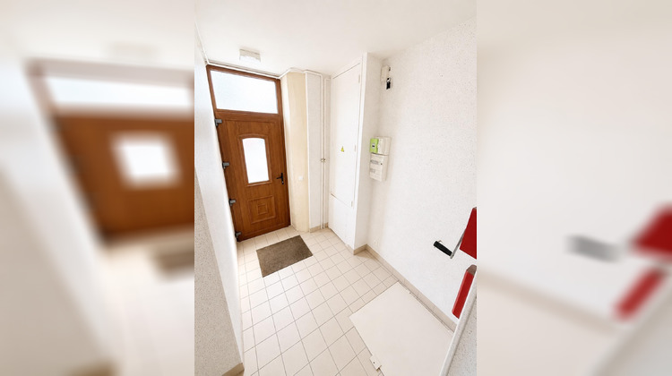 Ma-Cabane - Location Appartement Cosne-Cours-sur-Loire, 55 m²