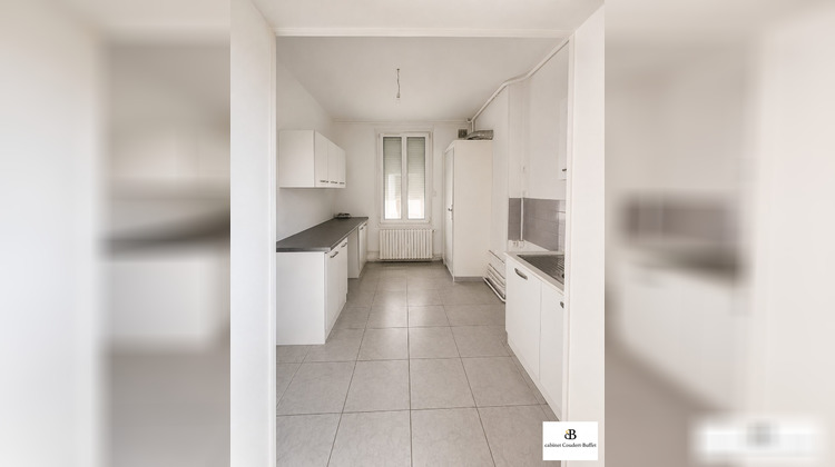 Ma-Cabane - Location Appartement Cosne-Cours-sur-Loire, 68 m²